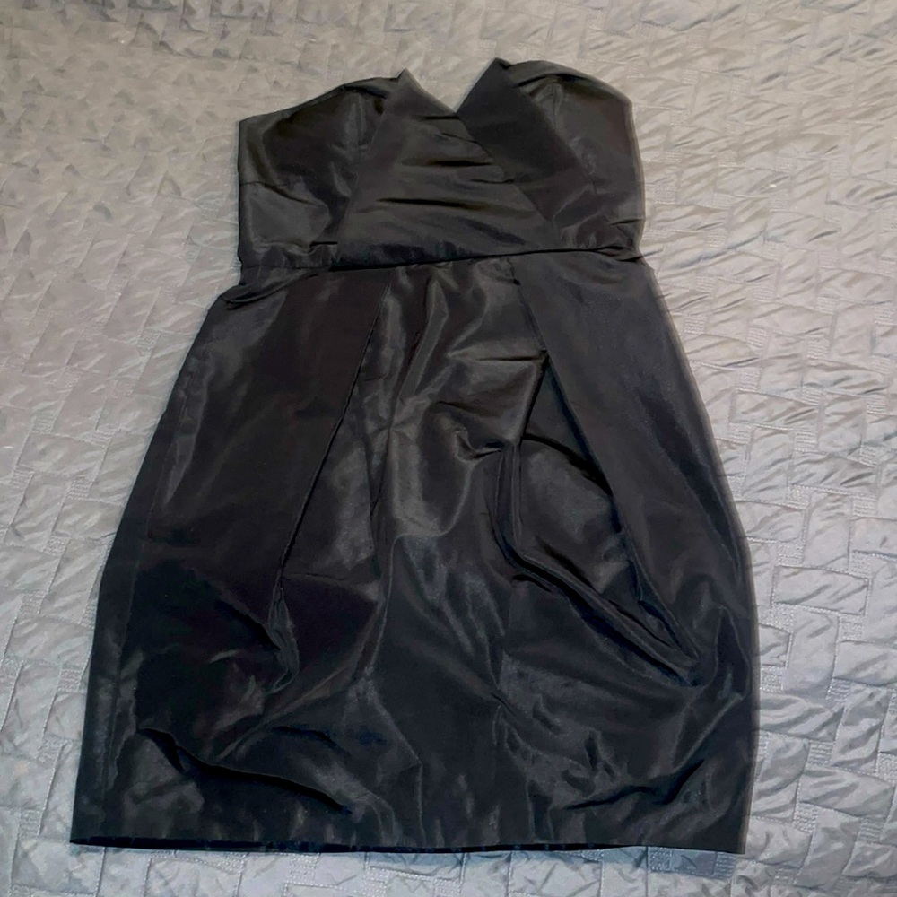 BCBG little black  sleeveless dress. Size 0.